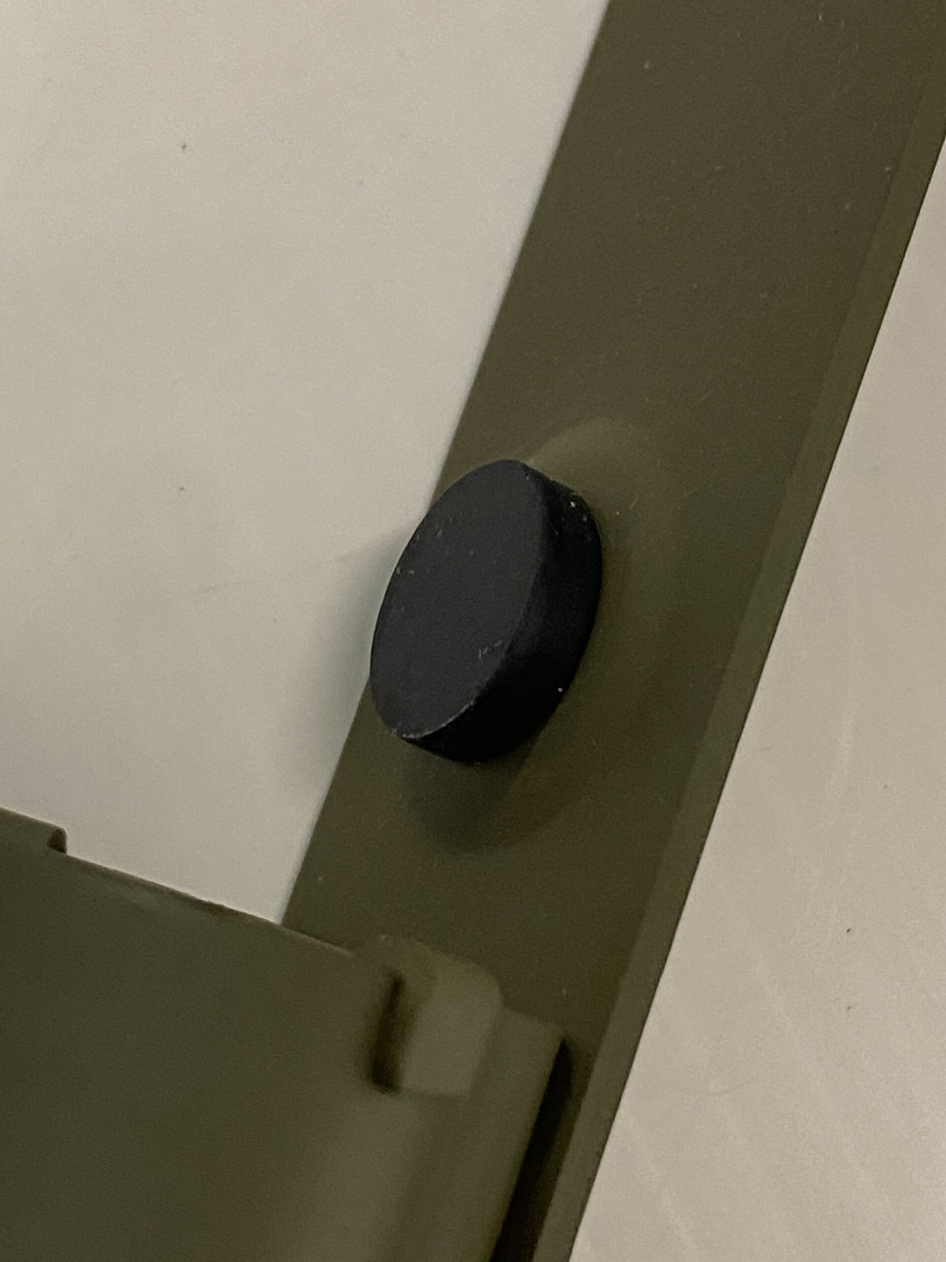 Decontaminator Mounting bracket - Image 5