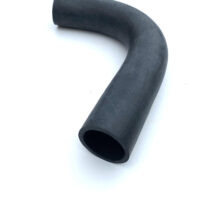 Lower radiator outlet hose. Early rubber type - WOA5164