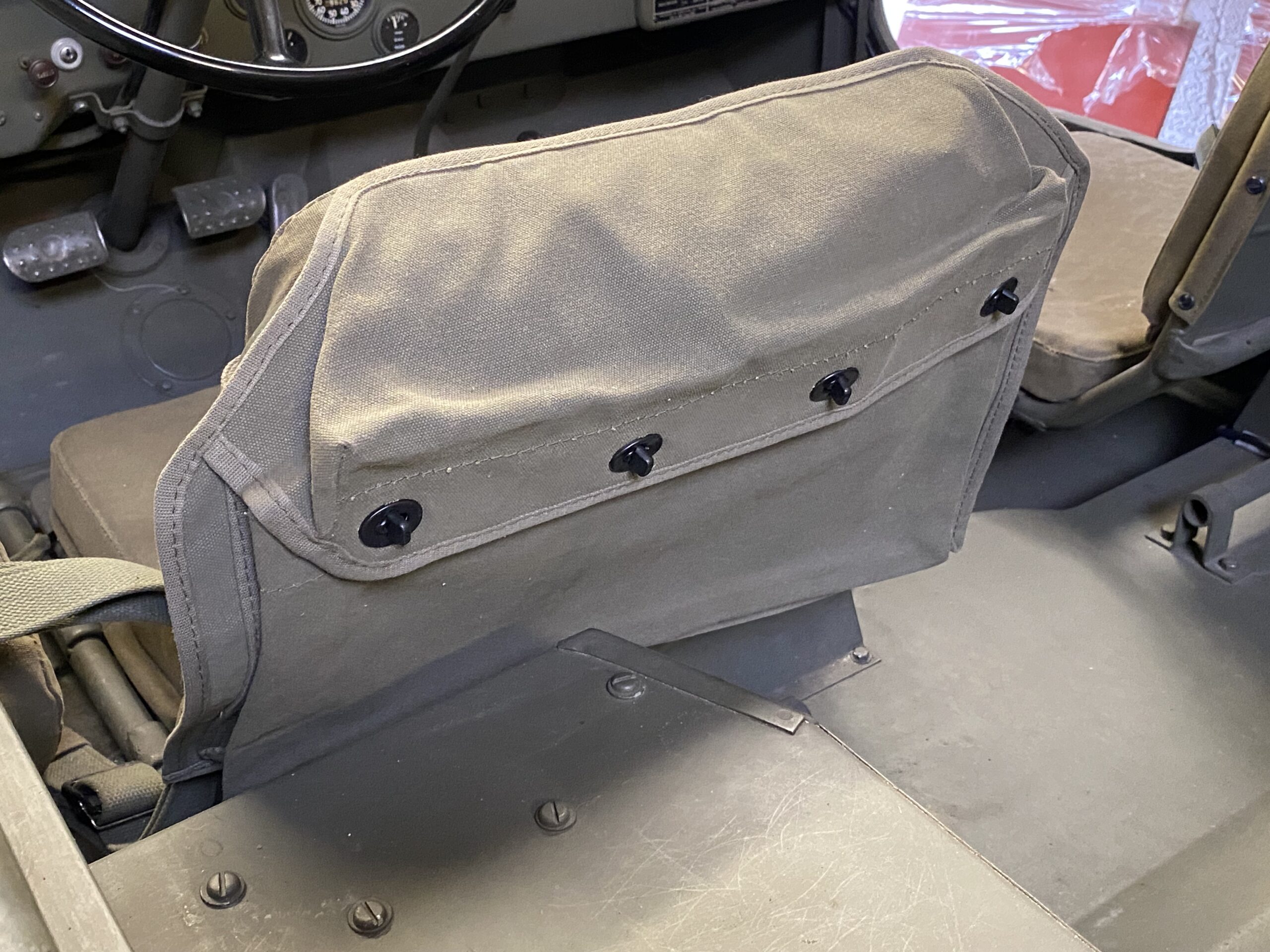 Canvas Seat Satchel - MB/GPW/M201 - Image 2